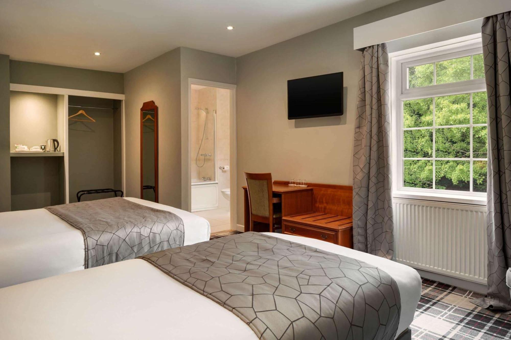 Heritage Park Pontypridd, Trademark Collection By Wyndham Buitenkant foto