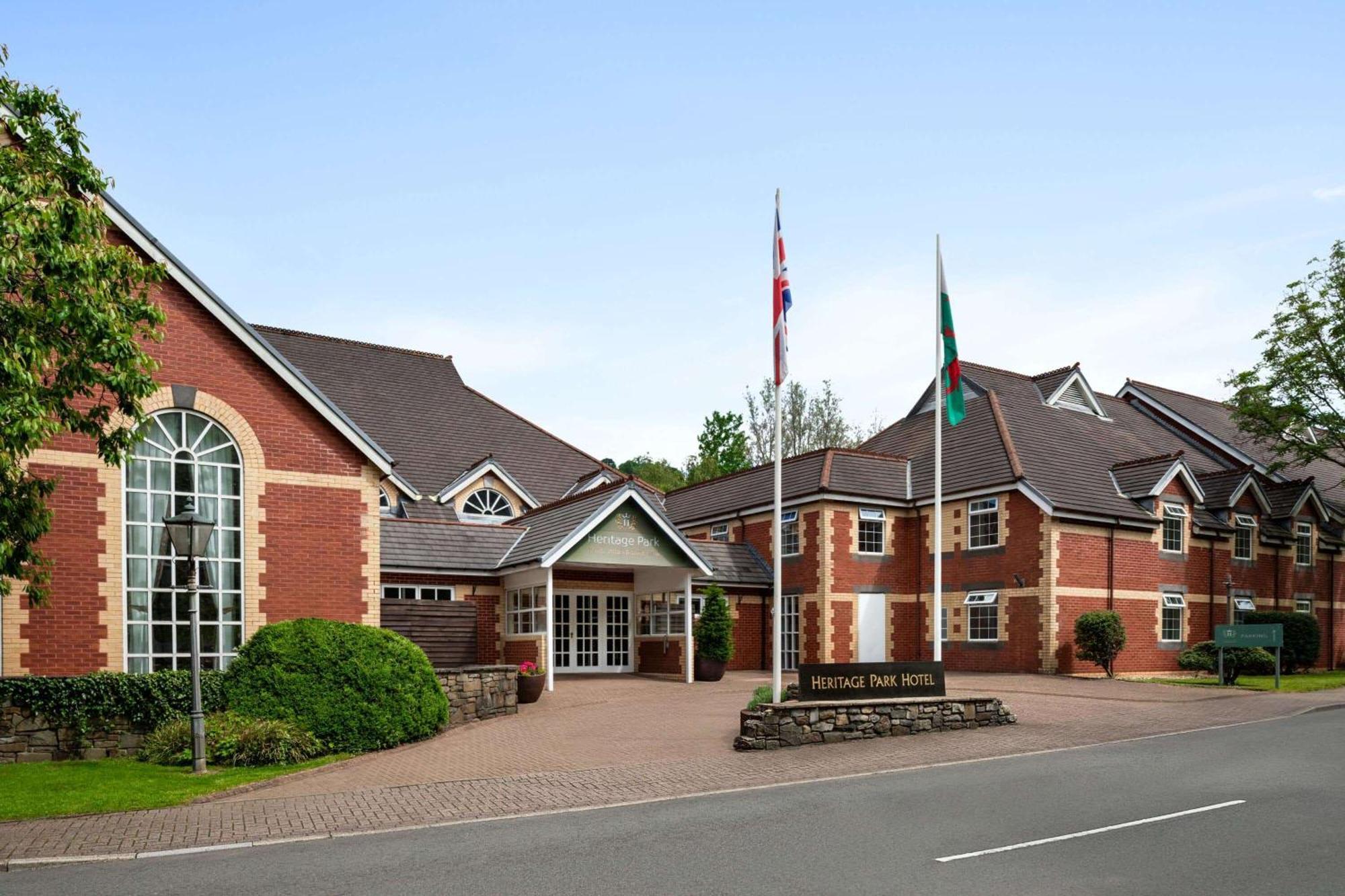 Heritage Park Pontypridd, Trademark Collection By Wyndham Buitenkant foto